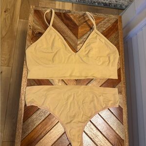 SKIMS Soft Smoothing Seamless Bralette and Thong Set